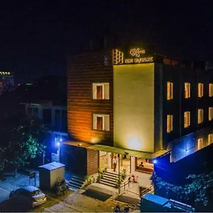 Square, India 3* Agra (Uttar Pradesh)